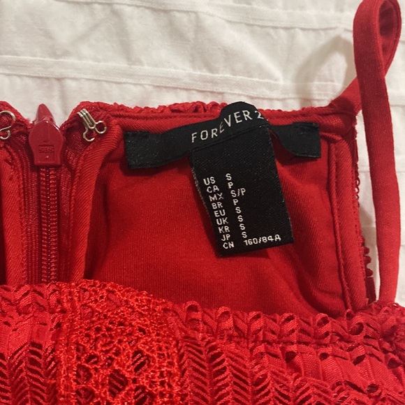 Red Lace Bodycon - Picture 3 of 3